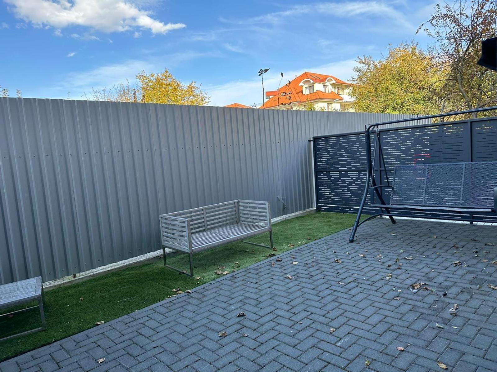 Luxury Glam Apartments & Studios Near Coresi Mall Braşov Exterior foto
