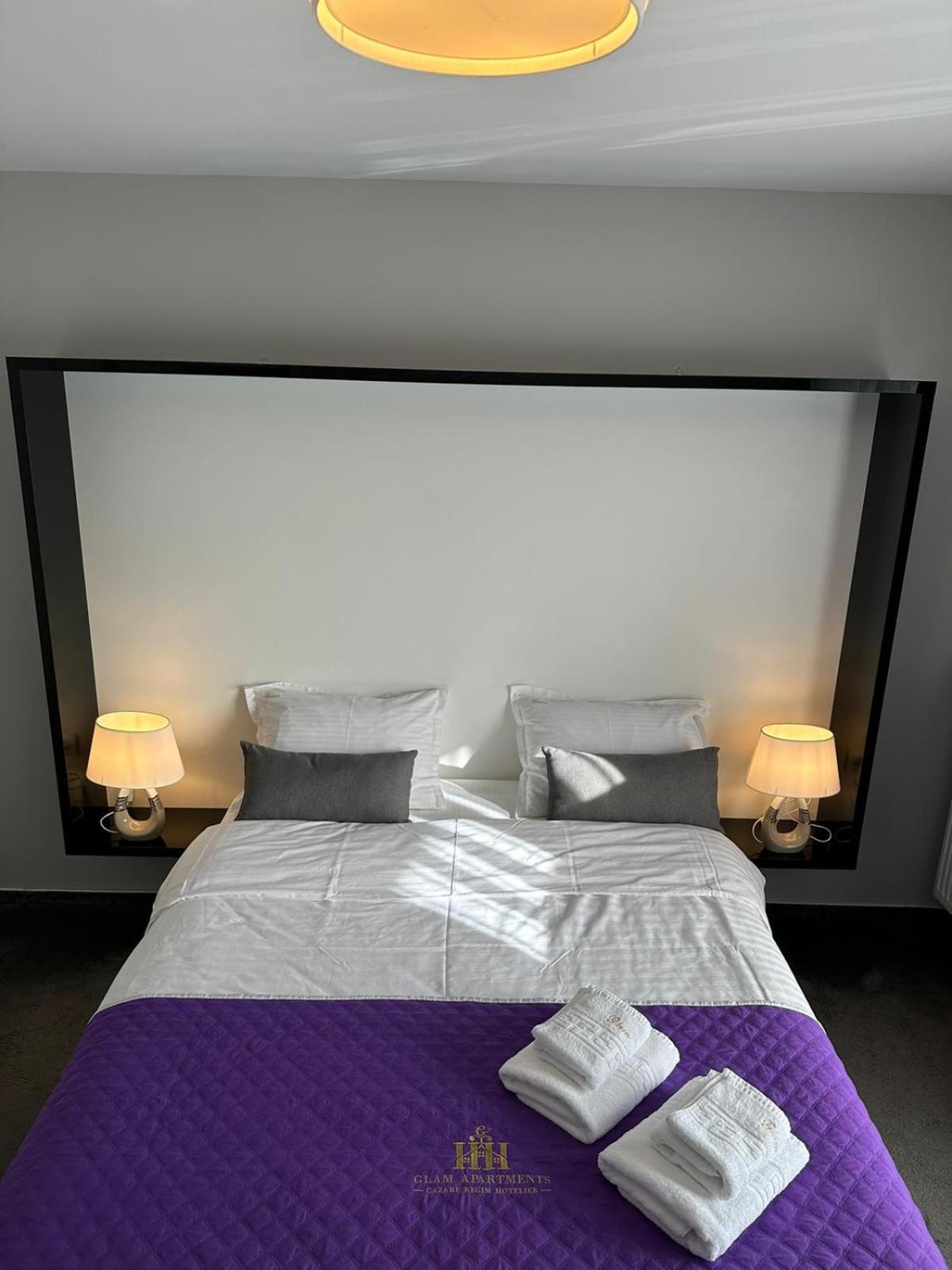 Luxury Glam Apartments & Studios Near Coresi Mall Braşov Exterior foto
